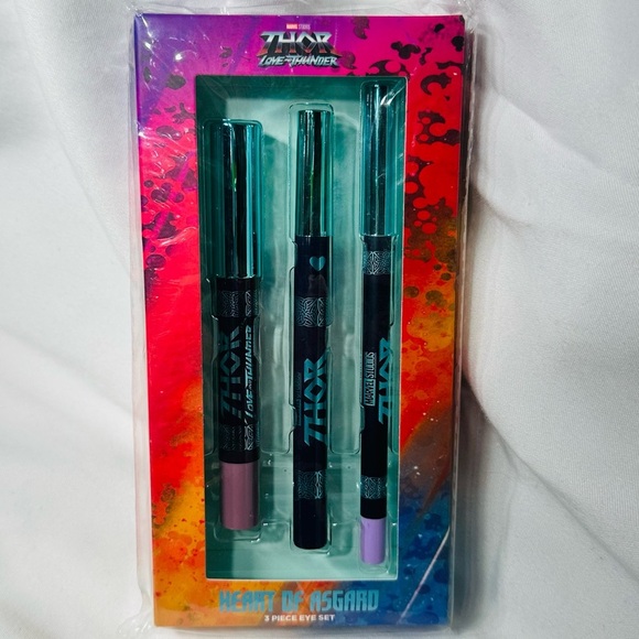 NEW Marvel Thor Love & Thunder Ulta Beauty 3pc Eye Makeup Set Full Size Giftable - Picture 1 of 2